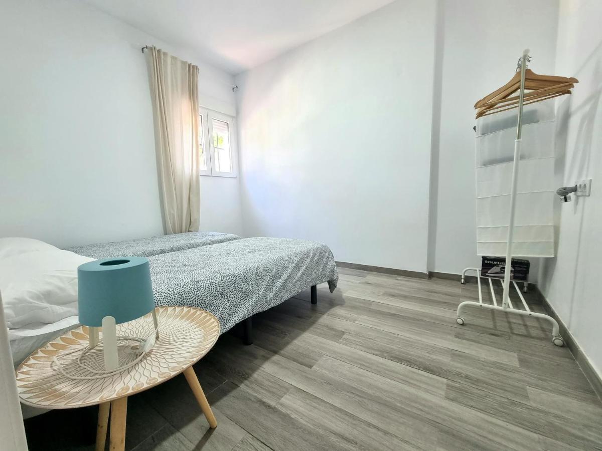 Apartamento Privado Con Jardin, Piscina Elevada Y Bbq 奇克拉纳－德拉弗龙特拉 外观 照片